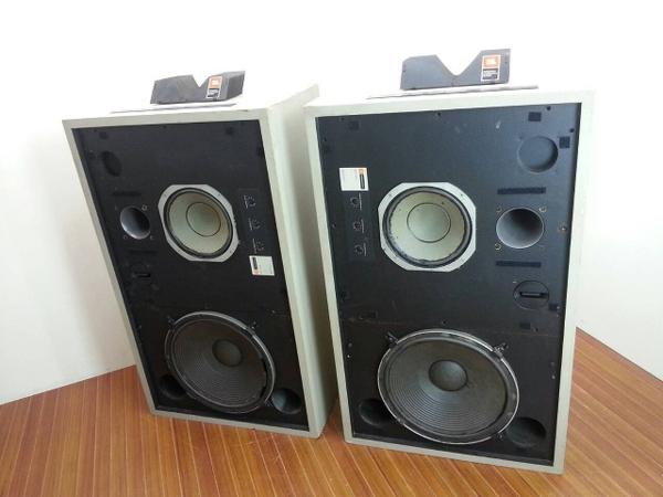JBL